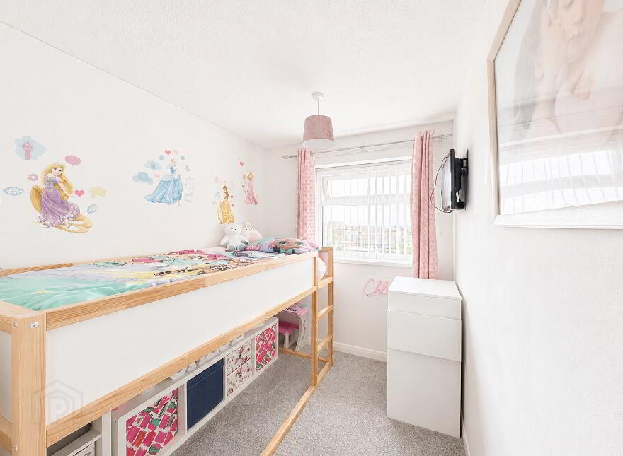 16 Windermere Road, Carrickfergus, BT38 7JR