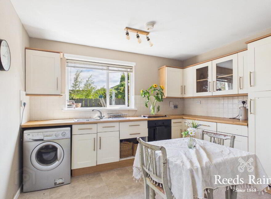 10 Boneybefore, Carrickfergus, BT38 7EQ