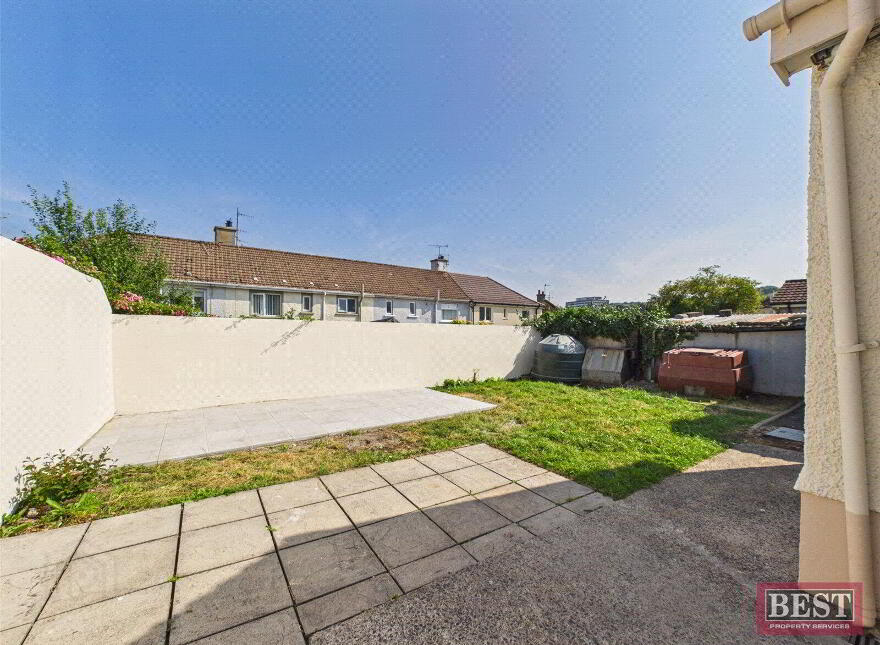 35 Orior Road, Newry, BT35 6EL