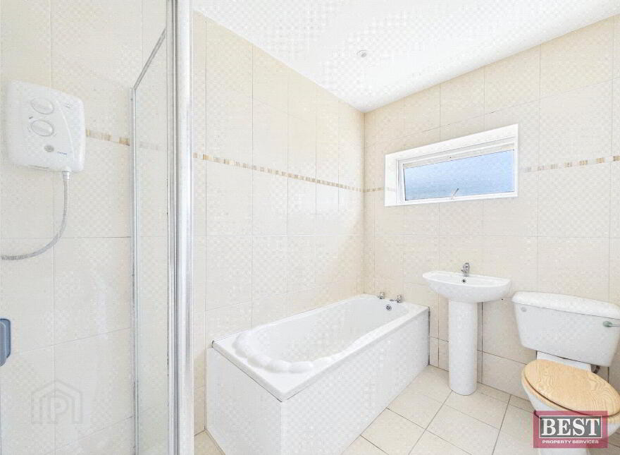 35 Orior Road, Newry, BT35 6EL