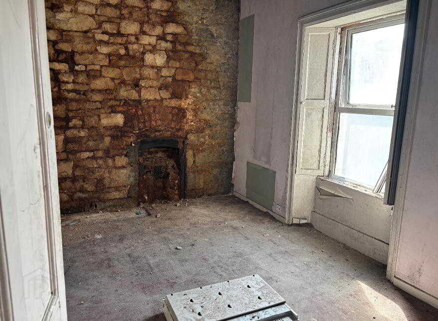 Abbey Street, Roscommon Town, F42KW32