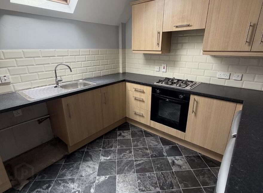 17, Maldon Court, Belfast, BT12 6GY