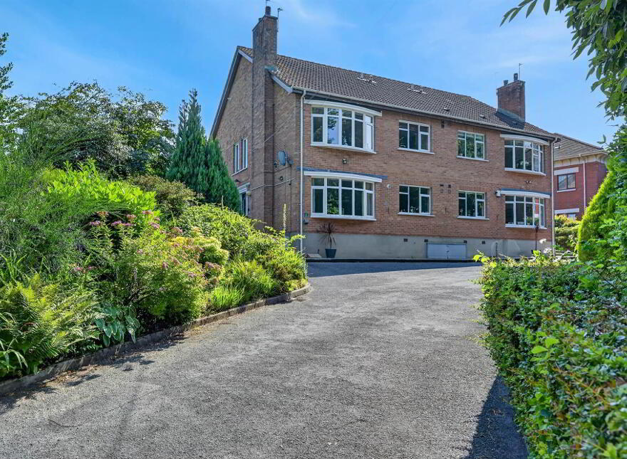 Apt 3 Pine Lodge, 3a Cherryvalley, Belfast, BT5 6PH