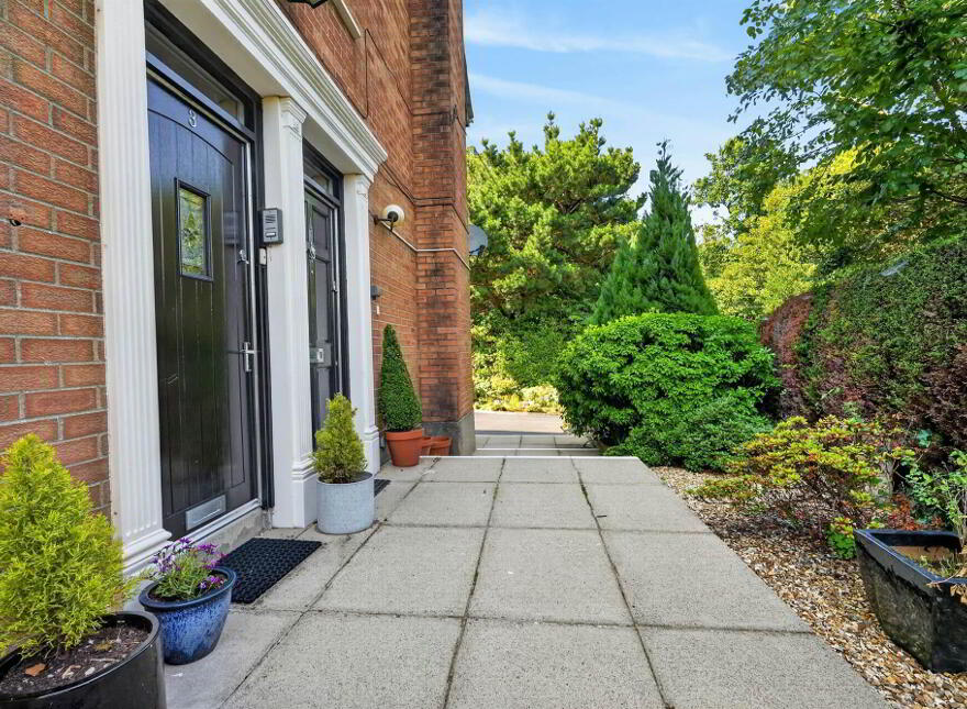 Apt 3 Pine Lodge, 3a Cherryvalley, Belfast, BT5 6PH