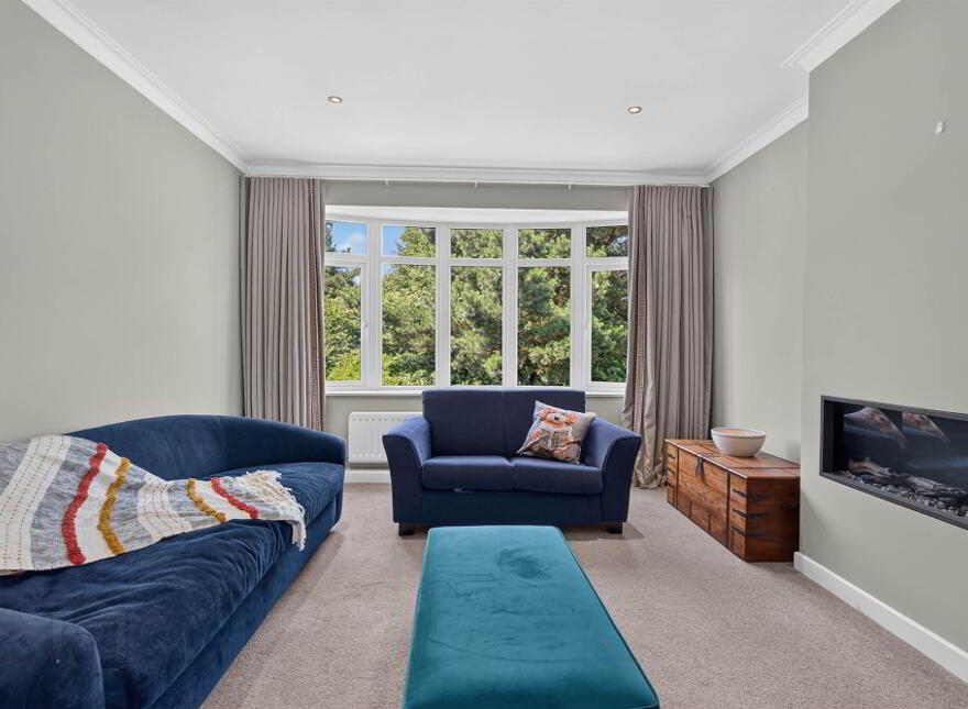 Apt 3 Pine Lodge, 3a Cherryvalley, Belfast, BT5 6PH