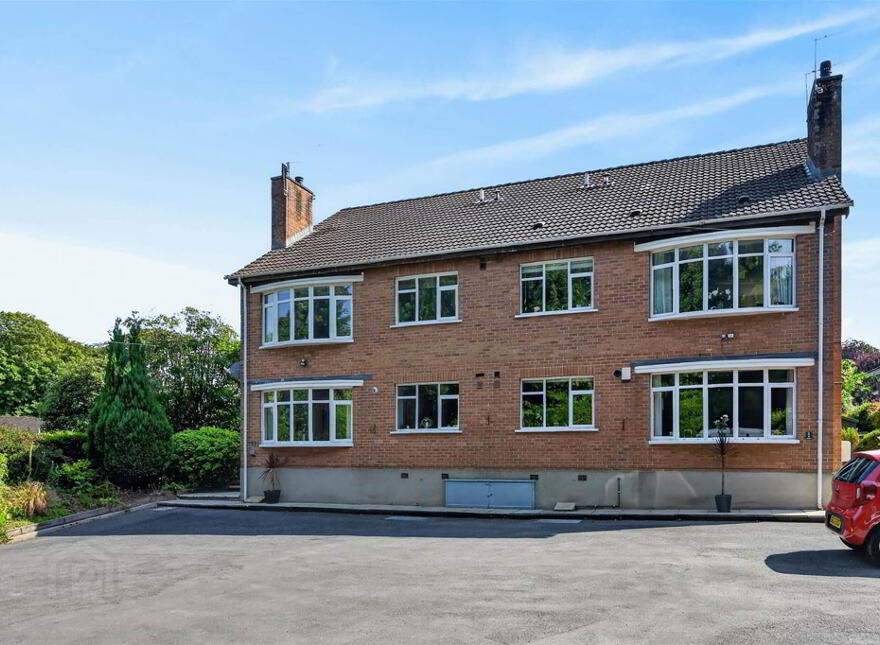 Apt 3 Pine Lodge, 3a Cherryvalley, Belfast, BT5 6PH