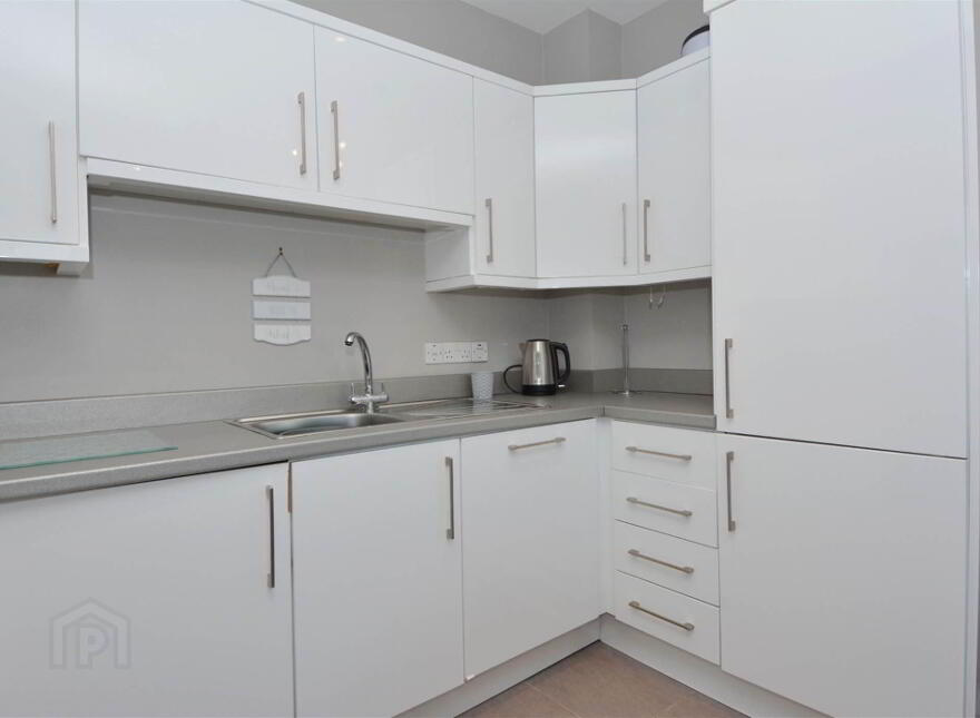 402 Saint Annes Square, Belfast, BT1 2LD