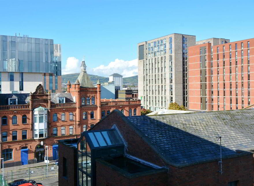 402 Saint Annes Square, Belfast, BT1 2LD