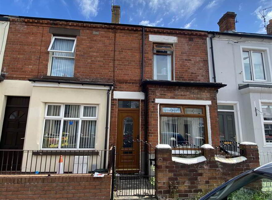 19 Islandbawn Street, Belfast, BT12 7LS