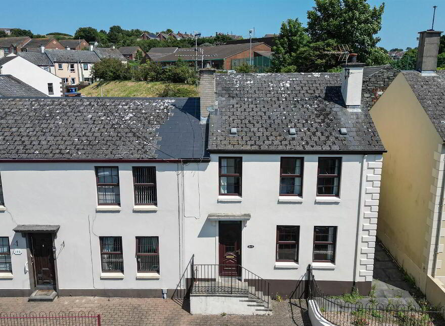 104 Irish Street, Downpatrick, BT30 6BT