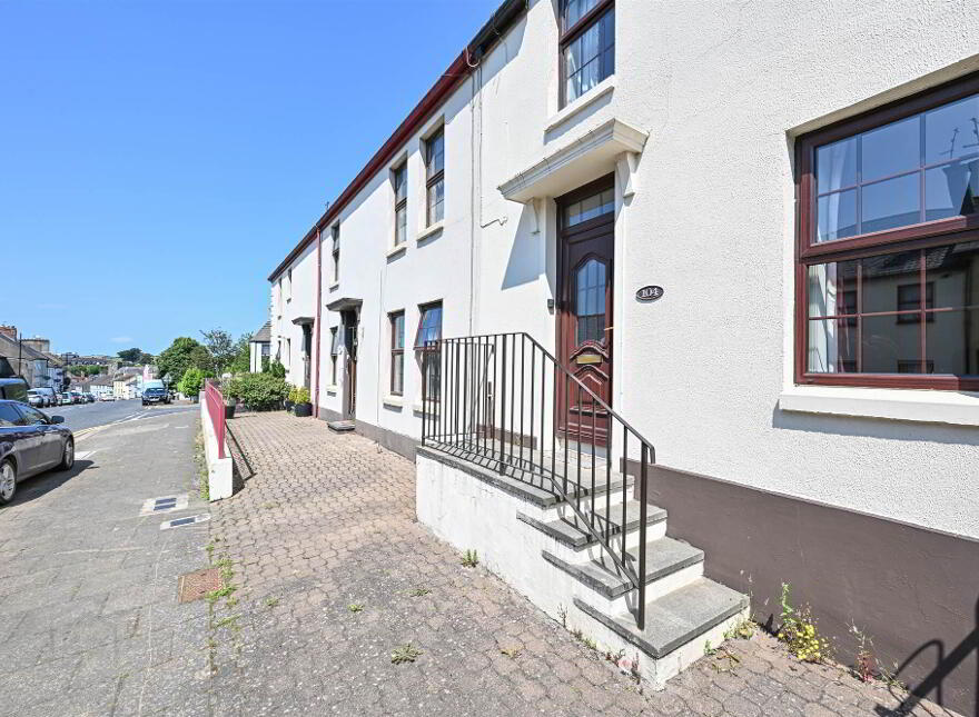 104 Irish Street, Downpatrick, BT30 6BT