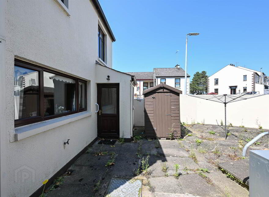 104 Irish Street, Downpatrick, BT30 6BT