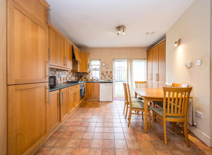 71 North Street, Swords, K67VY84