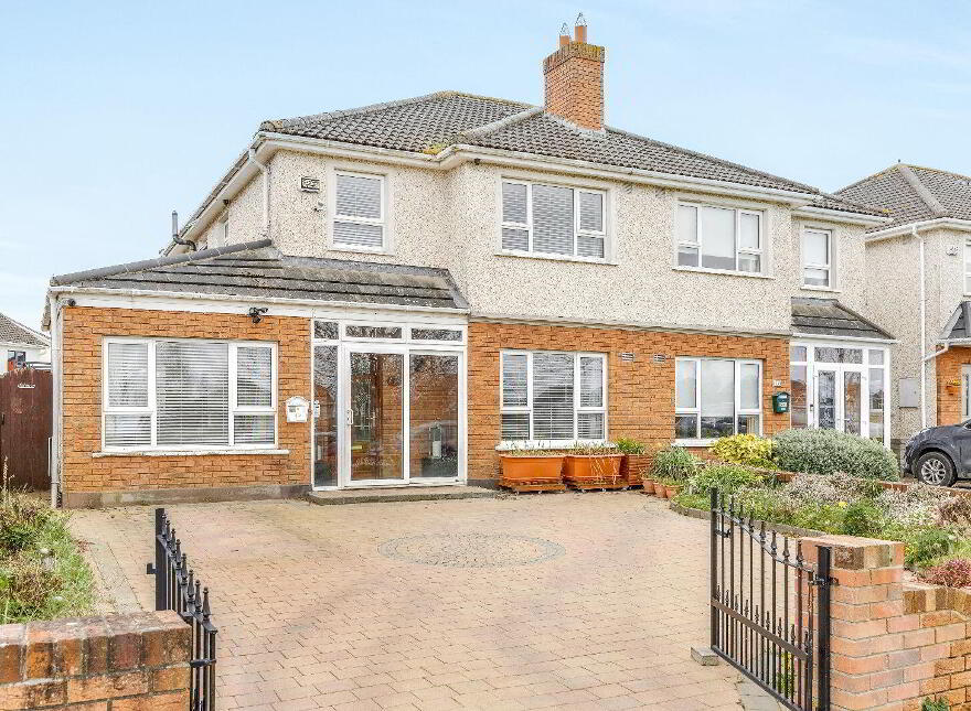 51 Glen Ellan Green, Swords, K67YN70 photo