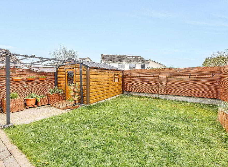 51 Glen Ellan Green, Swords, K67YN70