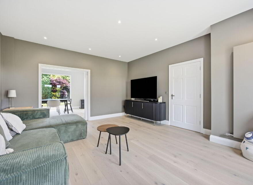 11 Moat Lane, Knocksedan Demesne, Brackenstown, Swords, K67P984