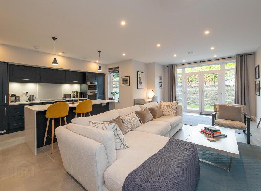 Apt 2, Foxbury, Upper Road, Greenisland, Carrickfergus, BT38 8GT