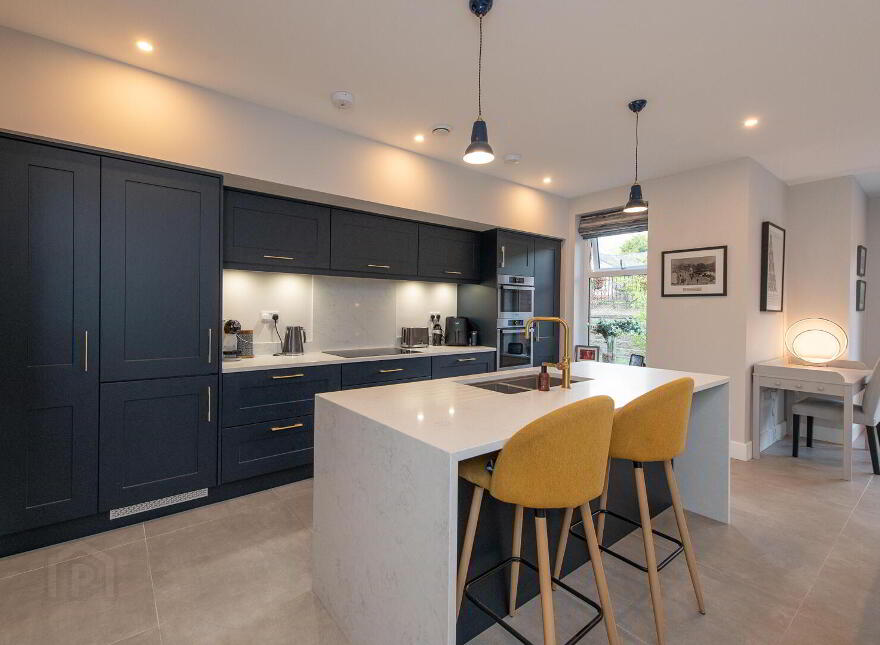 Apt 2, Foxbury, Upper Road, Greenisland, Carrickfergus, BT38 8GT