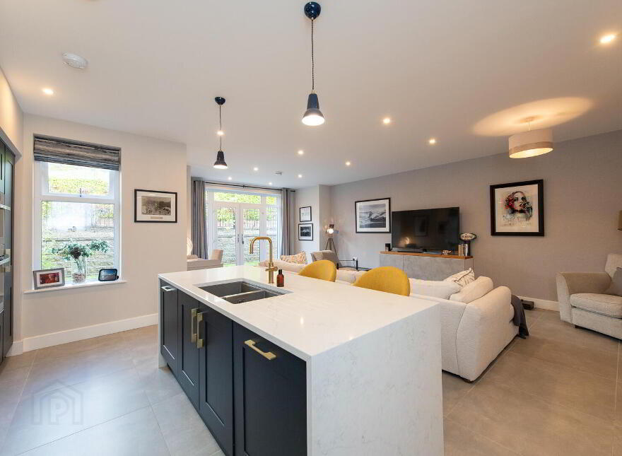 Apt 2, Foxbury, Upper Road, Greenisland, Carrickfergus, BT38 8GT