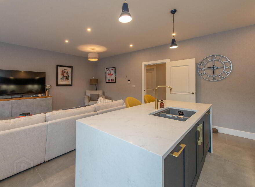 Apt 2, Foxbury, Upper Road, Greenisland, Carrickfergus, BT38 8GT