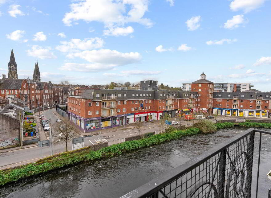 25 Waterside Quay, Hanover Street, Cork City Centre, T12AF82