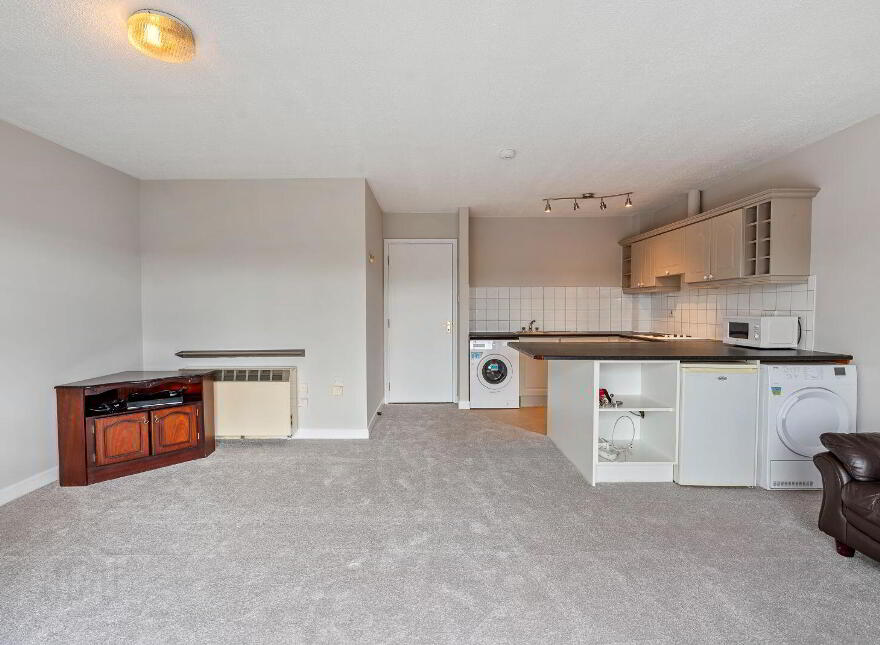 25 Waterside Quay, Hanover Street, Cork City Centre, T12AF82
