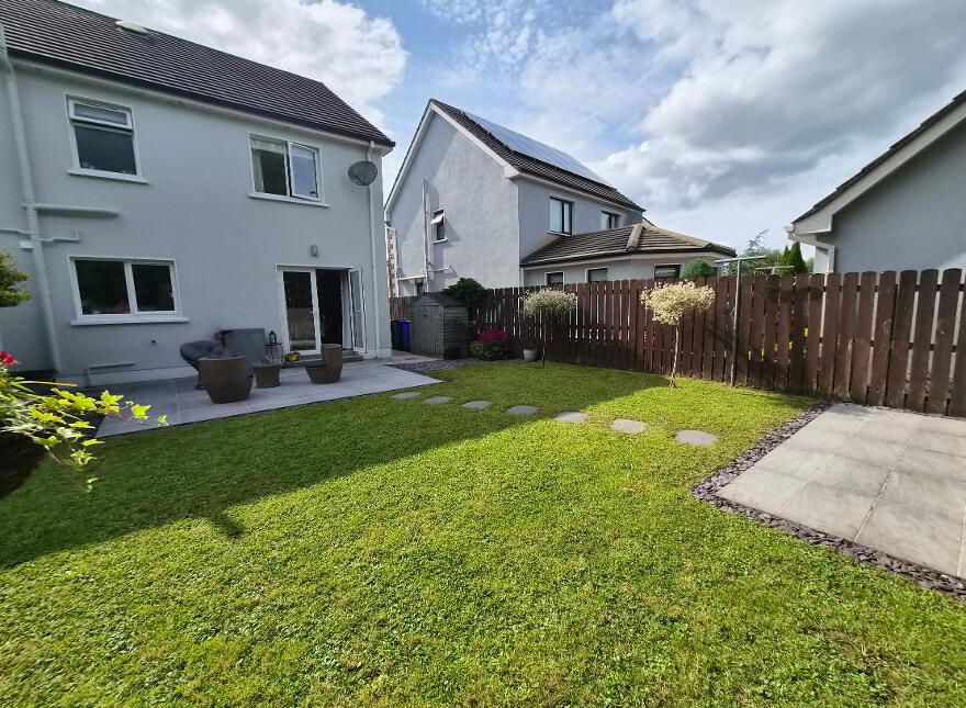 14 An Gairdín, Keshcarrigan, Carrick-On-Shannon, N41P528
