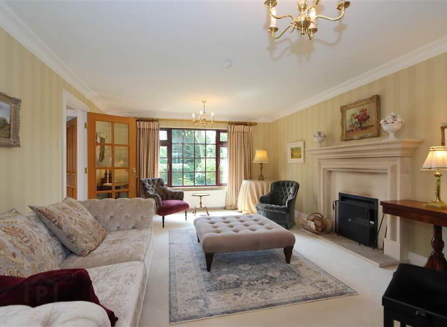 3 Lynnehurst Park, Glen Road, Comber, BT23 5LW