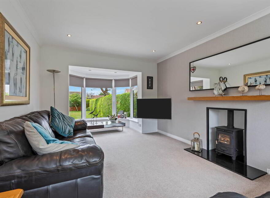 2 Bayview Road, Bangor, BT19 6AL