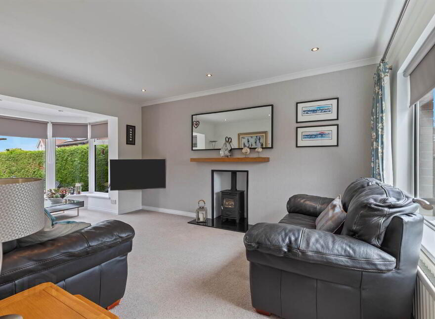 2 Bayview Road, Bangor, BT19 6AL