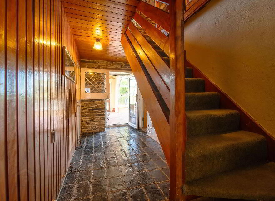 Gullane, Rosscarbery, Glandore, P85DC86