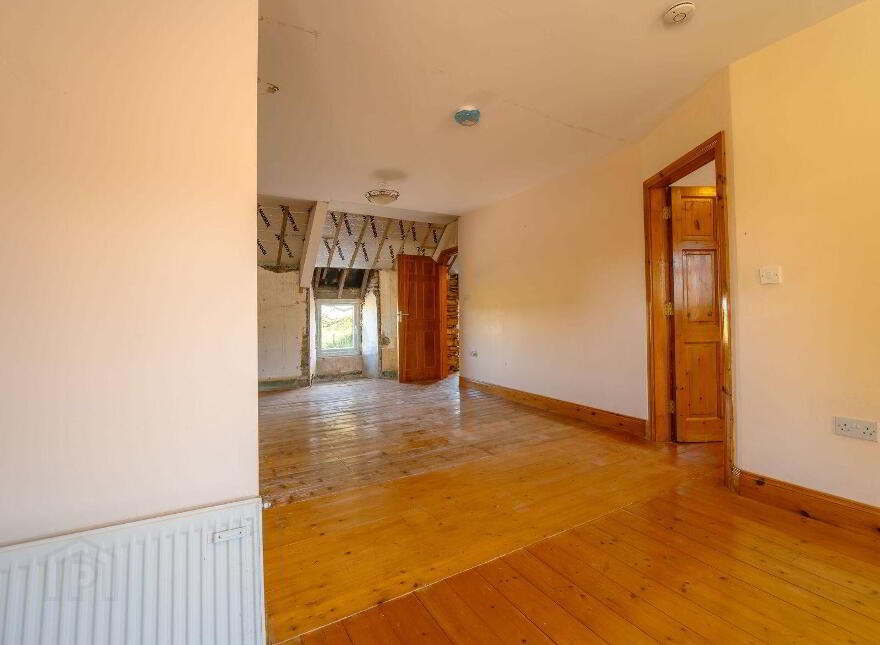 Gullane, Rosscarbery, Glandore, P85DC86