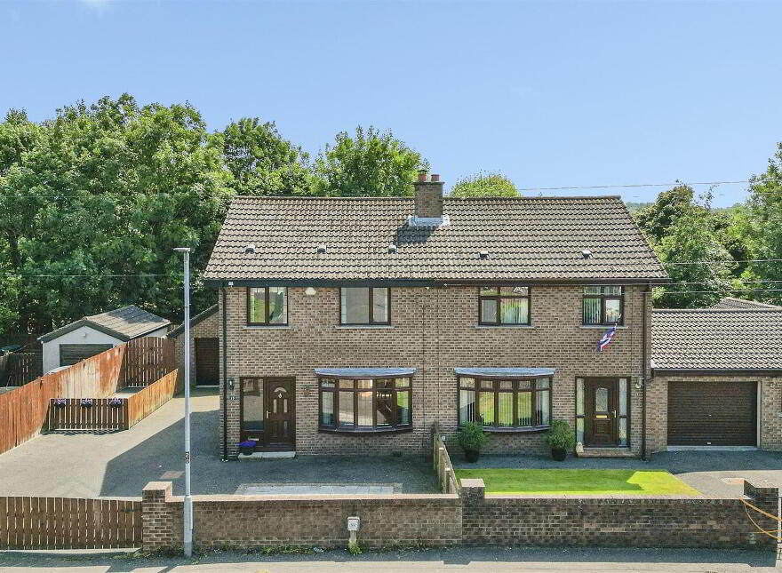 15 Avondale Drive, Ballyclare, BT39 9EB