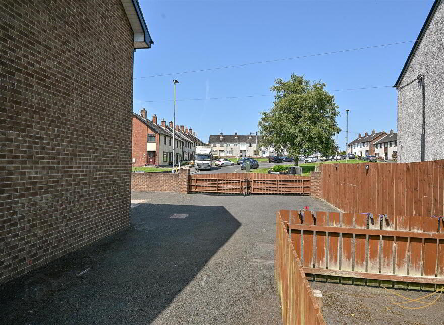 15 Avondale Drive, Ballyclare, BT39 9EB