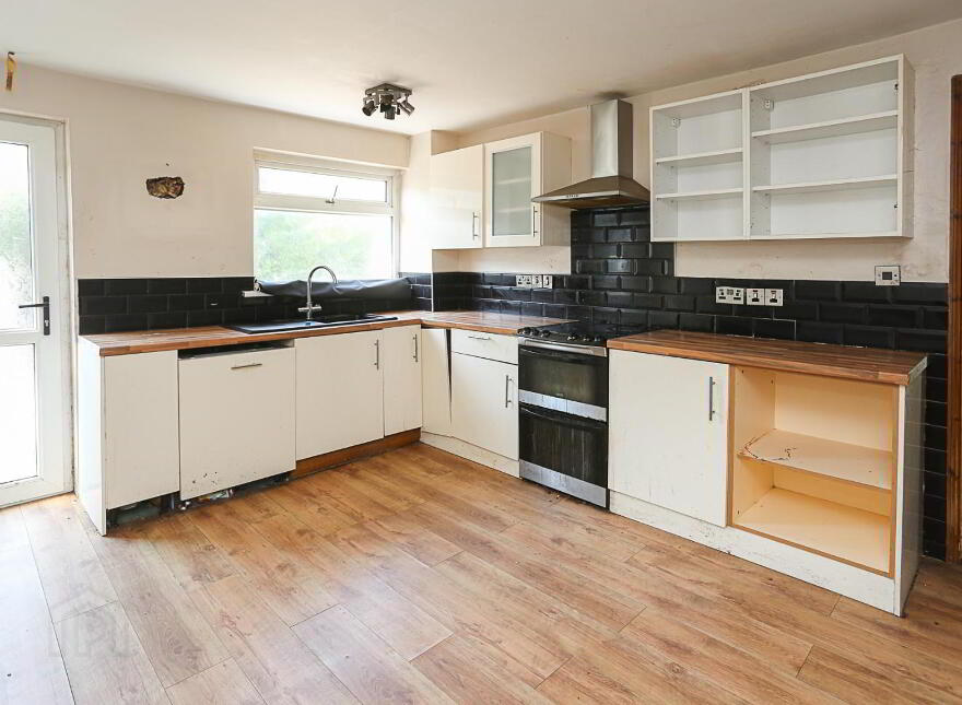 14 Ballynoe Gardens, Bangor, BT19 1SA