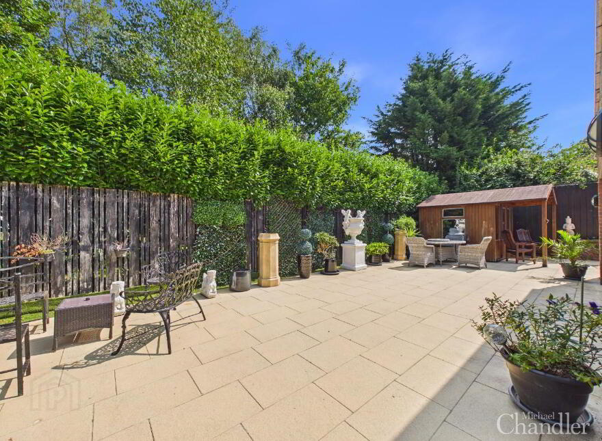 11 Malone Park Gardens, Belfast, BT9 6WH