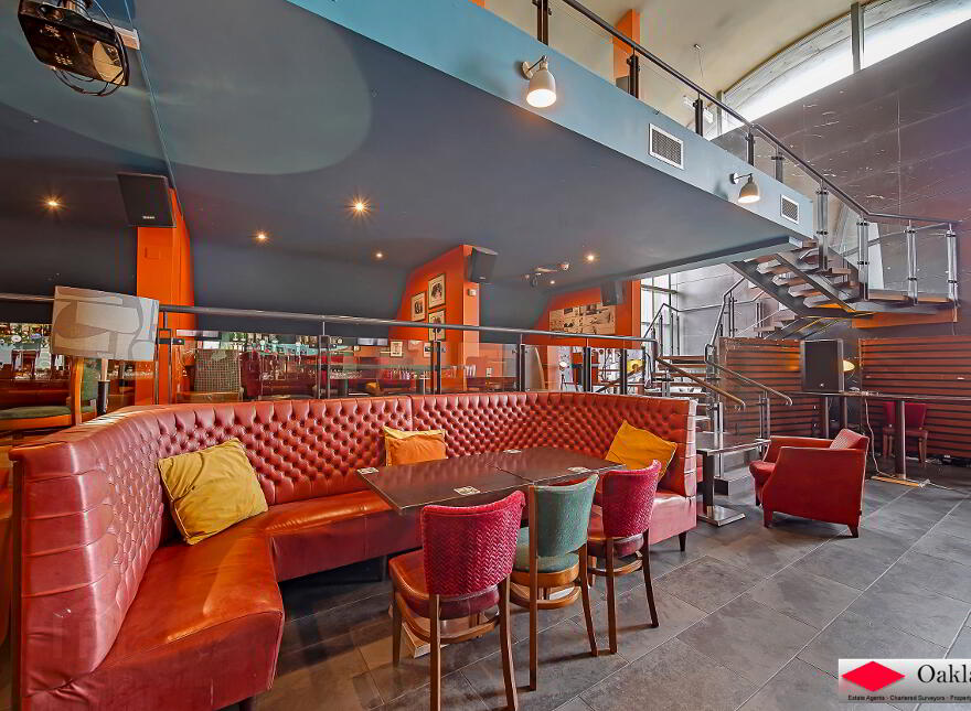 Collon Bar, 8 Buncrana Road, Derry, BT48 8AB