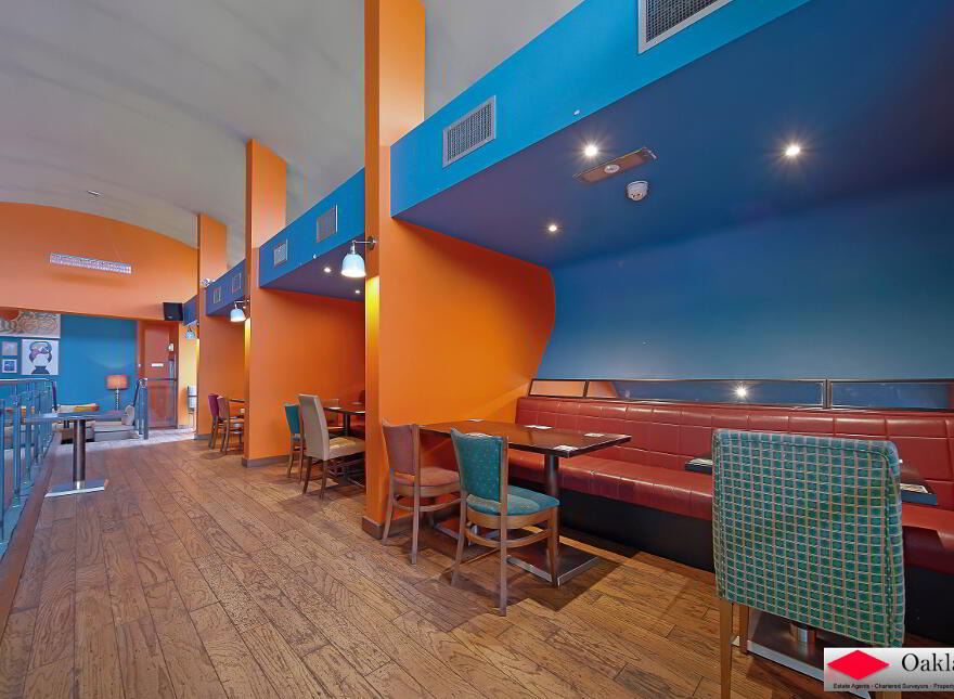 Collon Bar, 8 Buncrana Road, Derry, BT48 8AB