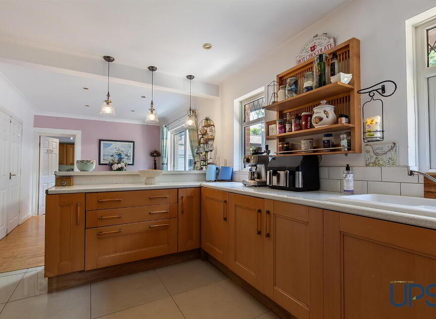 46 Mayfields, Lisburn, BT28 3RP