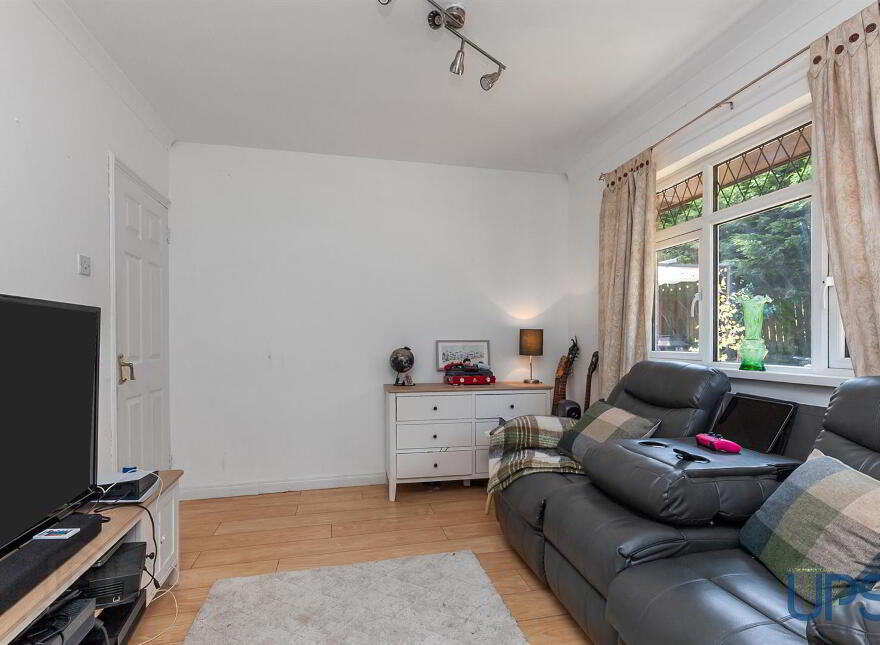 46 Mayfields, Lisburn, BT28 3RP
