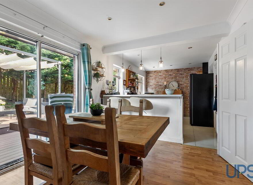 46 Mayfields, Lisburn, BT28 3RP
