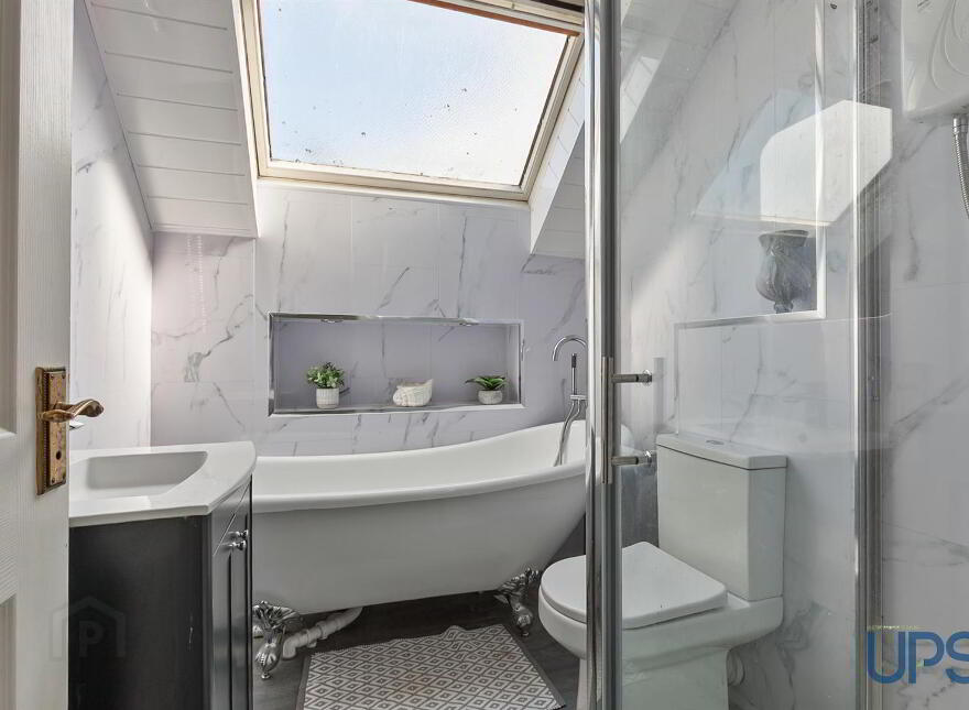 46 Mayfields, Lisburn, BT28 3RP