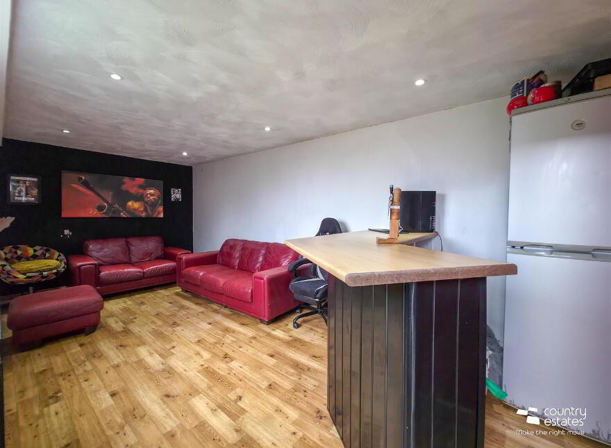 15 Grange Valley Way, Ballyclare, BT39 9AZ