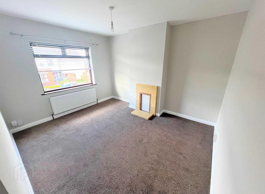 20 Montgomery Drive, Lisburn, BT27 5HR