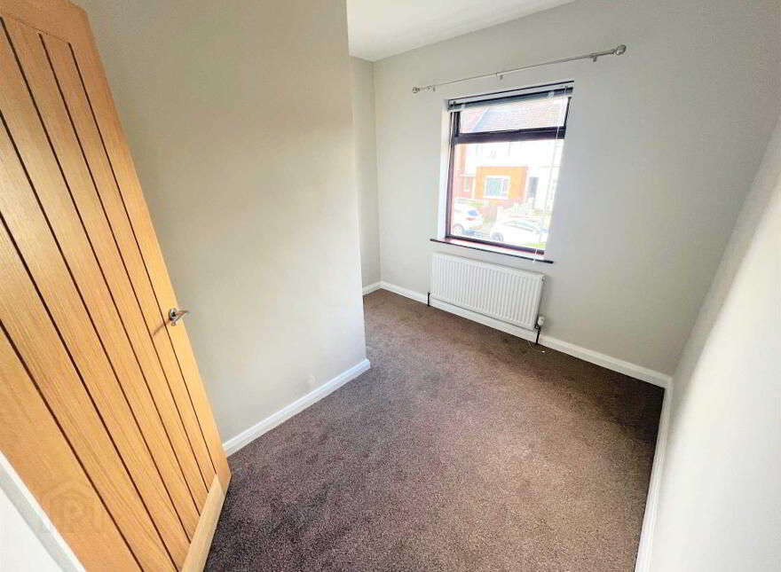 20 Montgomery Drive, Lisburn, BT27 5HR