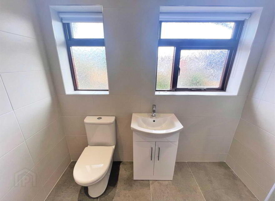 20 Montgomery Drive, Lisburn, BT27 5HR