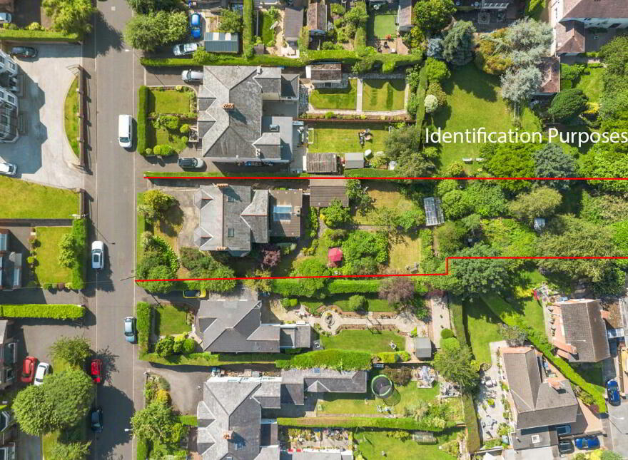 LYNCOT, 6 Castle Avenue, Belfast, BT15 4GE
