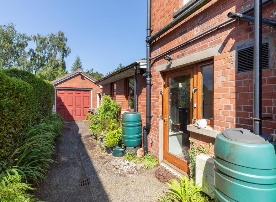 LYNCOT, 6 Castle Avenue, Belfast, BT15 4GE