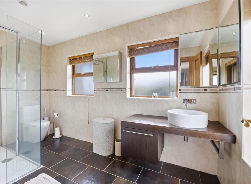 216 Ballymena Road, Doagh, BT39 0TP
