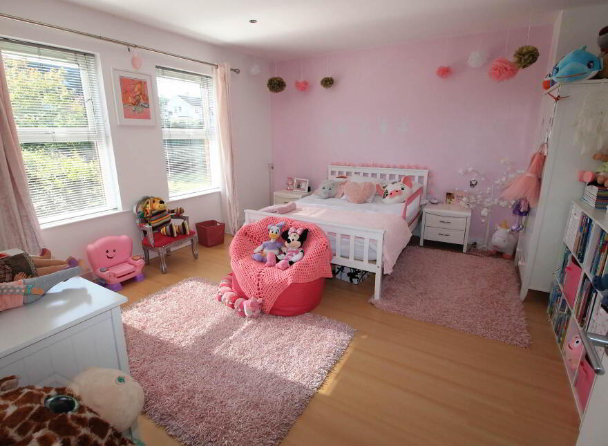 2 Waterbank, Limavady Road, Derry, BT47 6WW